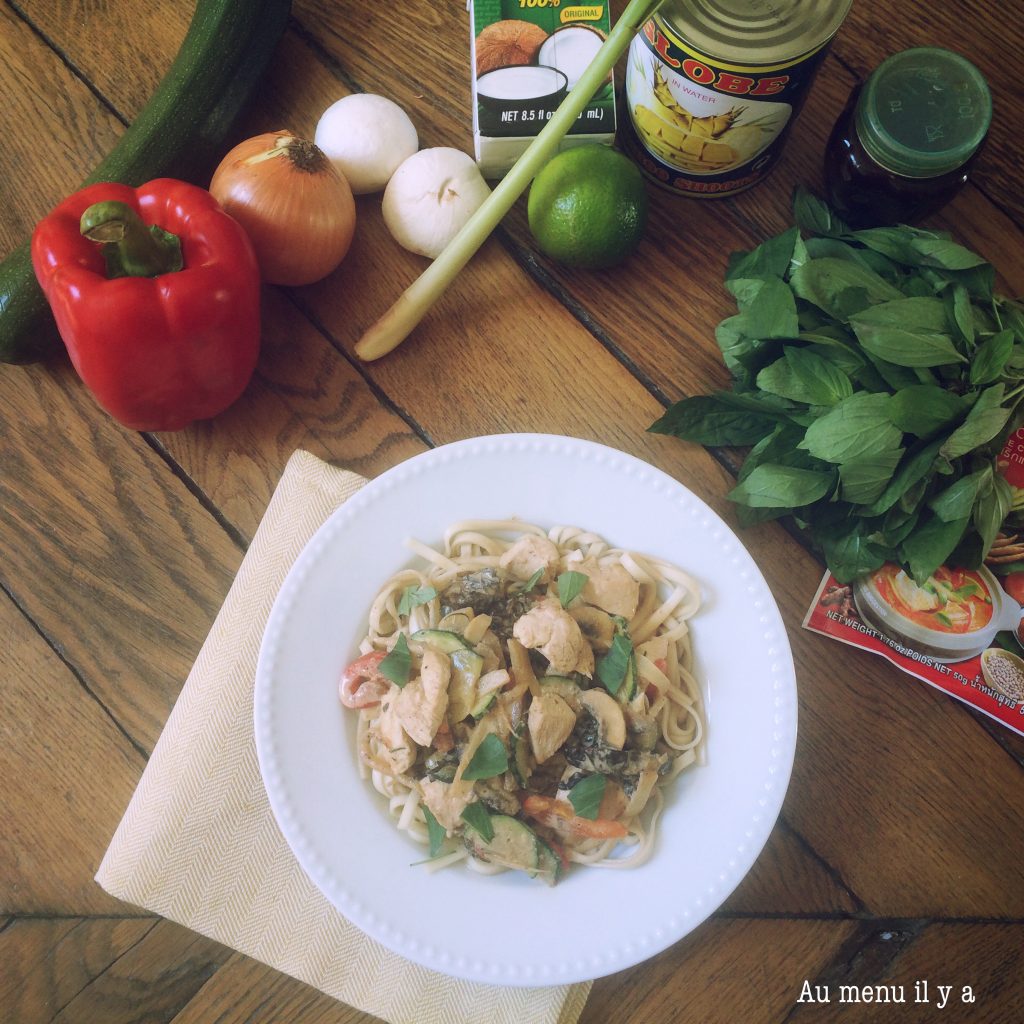 Poulet au lait de coco et curry rouge - Au menu il y a