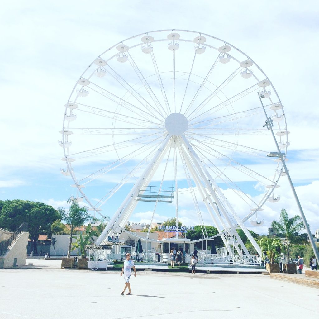 la-grand-roue-antibes - Juan les pins - Au menu il y a