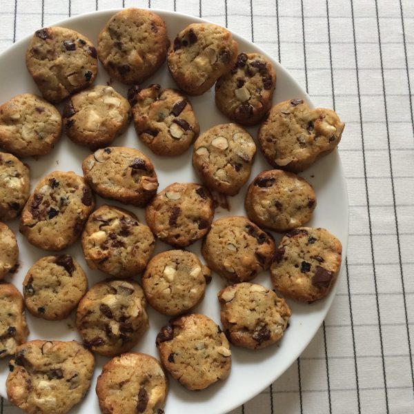 [Recette] Cookies chocolat/noisettes