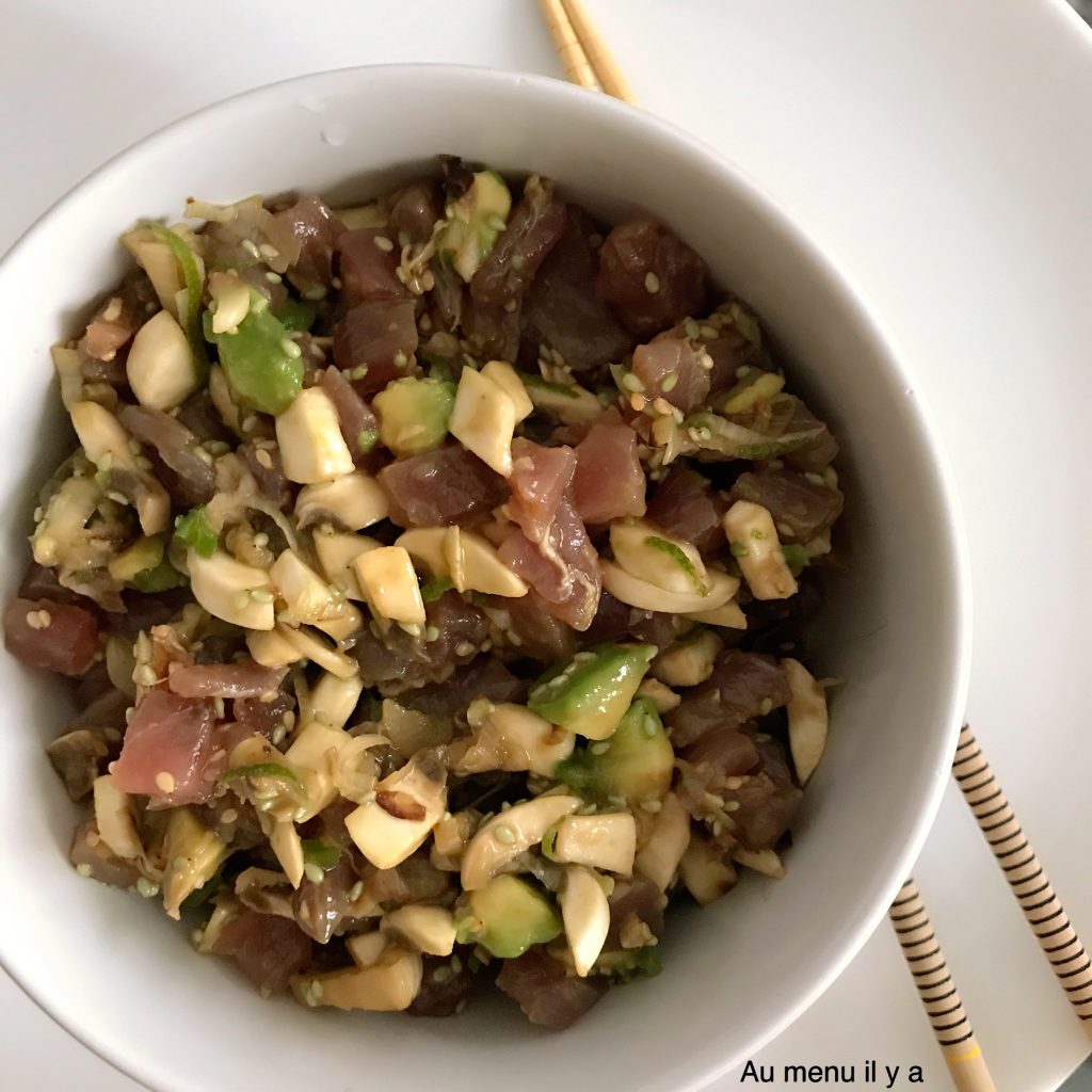 Tartare de thon, avocat, champignon, poireaux